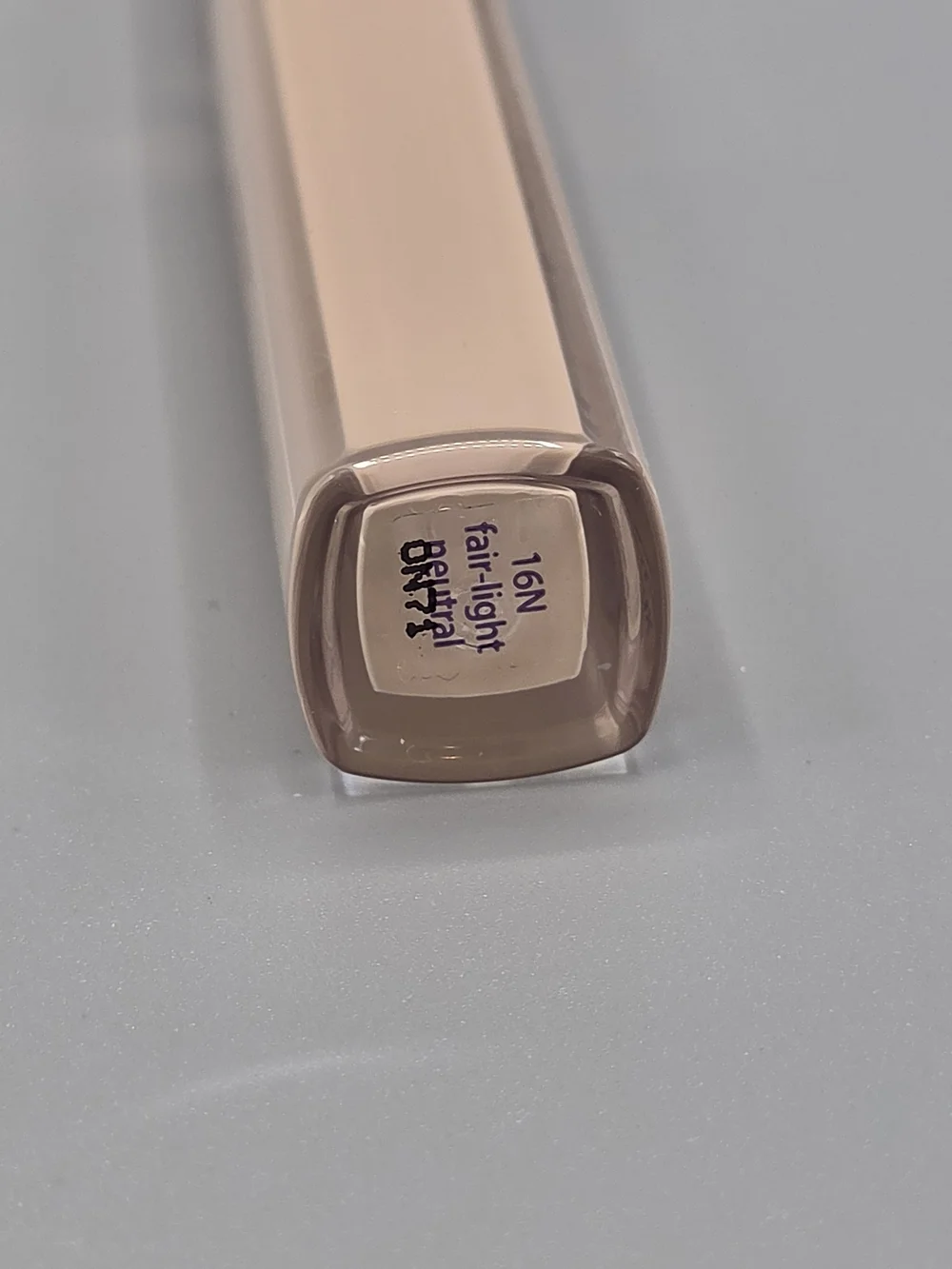 Tarte Creaseless Creamy Concealer 16N Fair Light